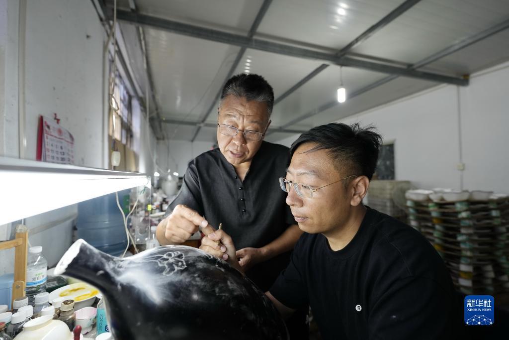 大红鹰官网